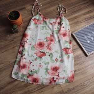 LuLu’s floral strappy dress size 8 style #5352